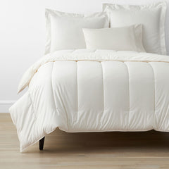 Classic Smooth Wrinkle-Free Sateen Comforter - Creme, Full