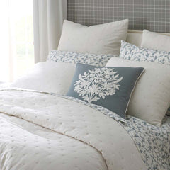 Petite Tufted Quilt - Off White, Full/Queen