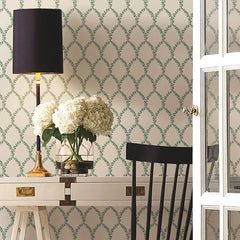 Laurel Traditional Wallpaper - Green, Swatch