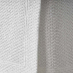 Matelassé 14 in. Bed Skirt - Diamond Weave White, Queen