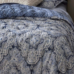 Royal Mirage Reversible Quilt - Blue, Full/Queen