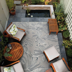Flora Flat Woven Outdoor Rug - Gray, 4' x 5' 10"