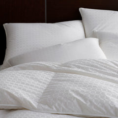 Luxe Royal Down Alternative Extra Warmth Comforter - White, King/Cal. King