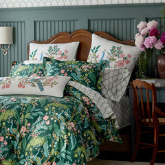 Peacock Classic Smooth Sateen Comforter - Evergreen, Full/Queen