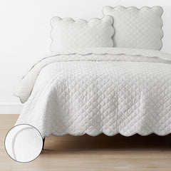 Scallop Quilt - White, King/Cal King