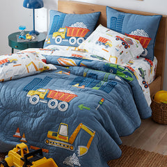 Construction Trucks Quilt - Blue , Full/Queen