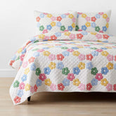 Daisy Patch Quilt - White Multi, Full/Queen