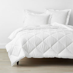 Dobby Stripe Classic Smooth Wrinkle-Free Sateen Comforter - White, Full/Queen