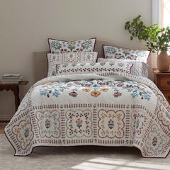 Lottie Quilt - Ivory, King/Cal. King