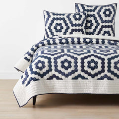 Gwenivere Quilt - Ivory, King/Cal. King