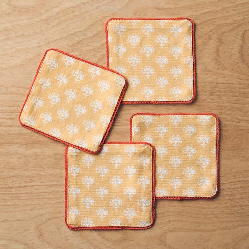 Ari Cocktail Napkins, Set of 4 - Yellow