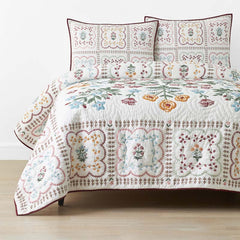 Lottie Quilt - Ivory, Full/Queen