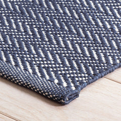 Herringbone Handwoven Reversible Indoor/Outdoor Rug - Navy, 3' x 5'