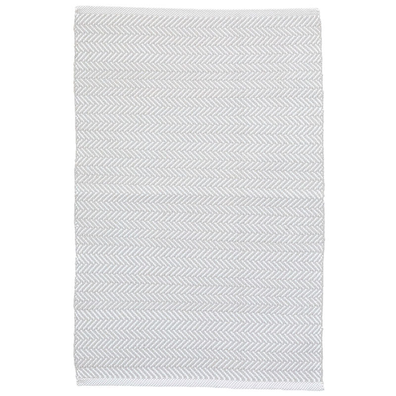 Herringbone Handwoven Reversible Indoor/Outdoor Rug - Gray Pearl, 8' x 10'