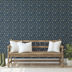 Hawthorne Traditional Wallpaper - Gold, Swatch