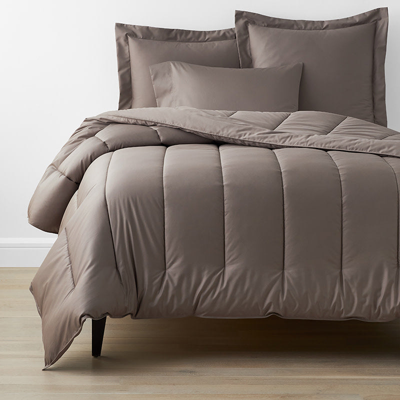 Classic Smooth Wrinkle-Free Sateen Comforter - Cinder, Full