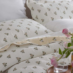 Flower Delight Reversible Quilt - Ivory, Full/Queen