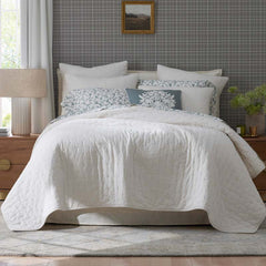 Petite Tufted Quilt - Off White, Full/Queen