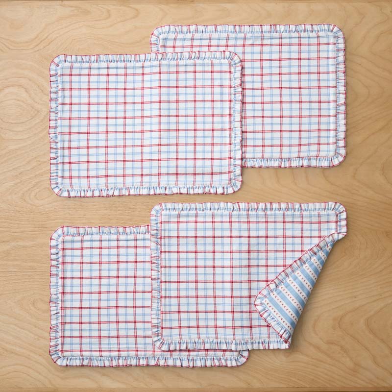 Flowers & Plaid Yarn-Dyed Reversible Placemats, Set of 4  - Graph Plaid Red