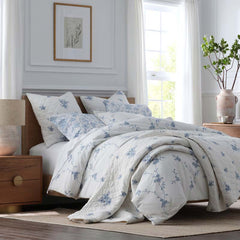 Brinda Floral Duvet Cover - White, Full/Queen