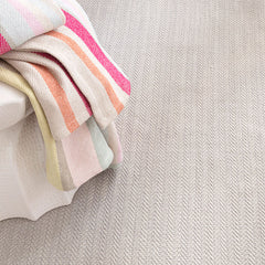 Herringbone Handwoven Cotton Rug - Dove Gray, 6' x 9'