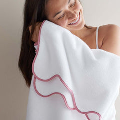 Scalloped Edge Washcloth - Pink
