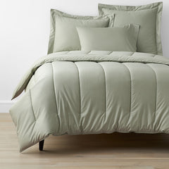 Classic Smooth Wrinkle-Free Sateen Comforter - Laurel Green, Full