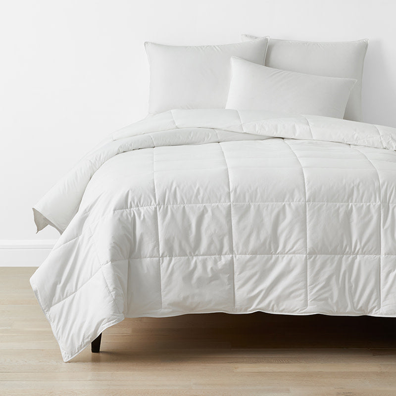 Premium Comforter - White, Full/Queen