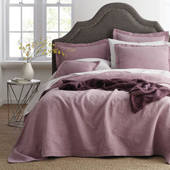 Putnam Cotton Matelassé Bedspread - Thyme