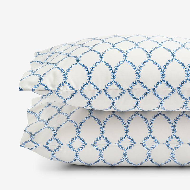 Laurel Classic Smooth Sateen Pillowcase Set - Blue, King