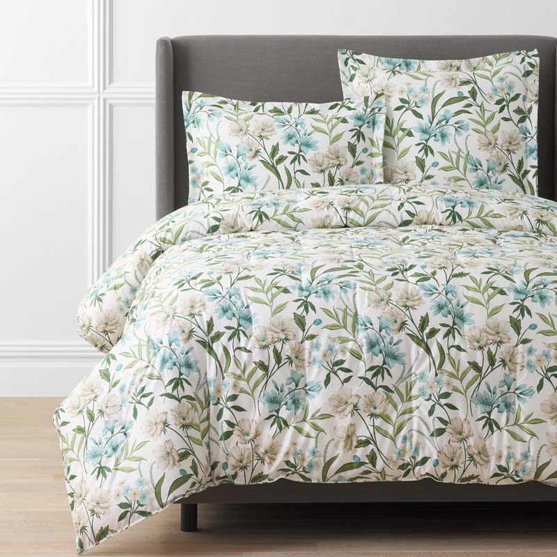 Gardenia Mist Premium Smooth Wrinkle-Free Sateen Comforter - Cream Multi, King/Cal. King