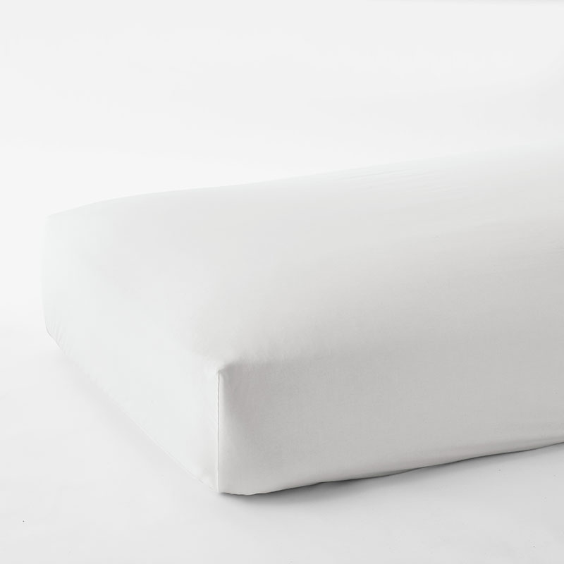 Premium Smooth Organic Cotton Sateen Fitted Bed Sheet - White, Queen