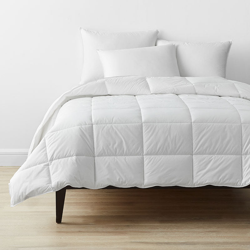 Classic Down Alternative Comforter - Twin, White
