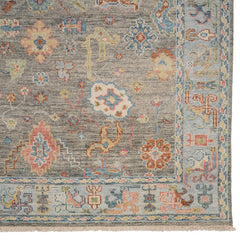 Hand Knotted Traditional Wool Rug - Silver, 3' x 5'
