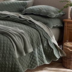 Scallop Quilted Sham - Forest Green, Standard