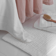 Mirage Bath Rug - White, 17 in. x 24 in.